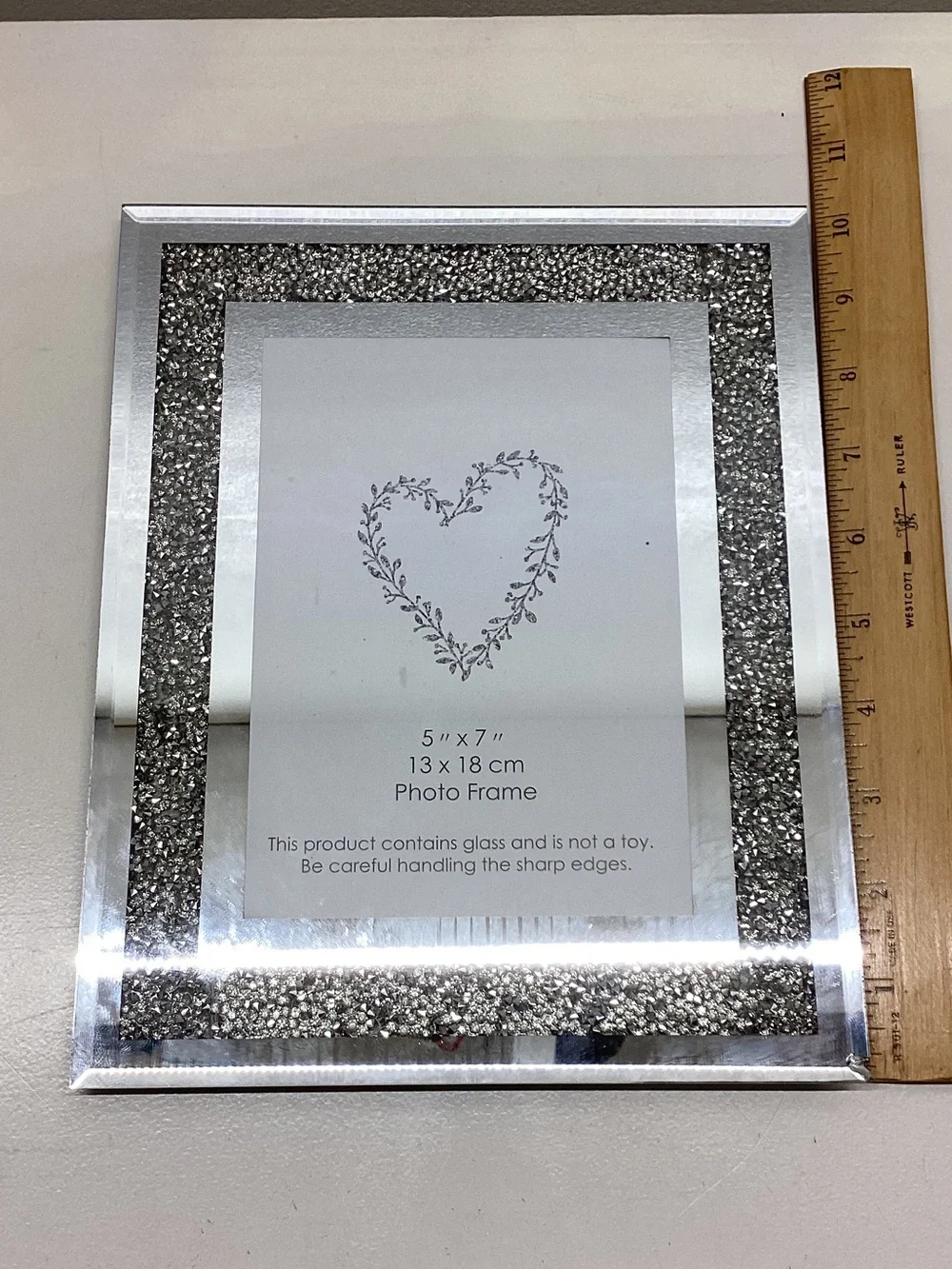 NIB Sparkle Mirrored 5x7 Photo Frame - Silver Glitter